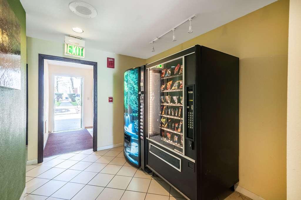 האנט ואלי Quality Suites שירותים תמונה